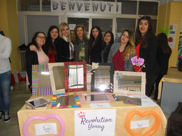 fiera-istituto-einaudi7.jpg
