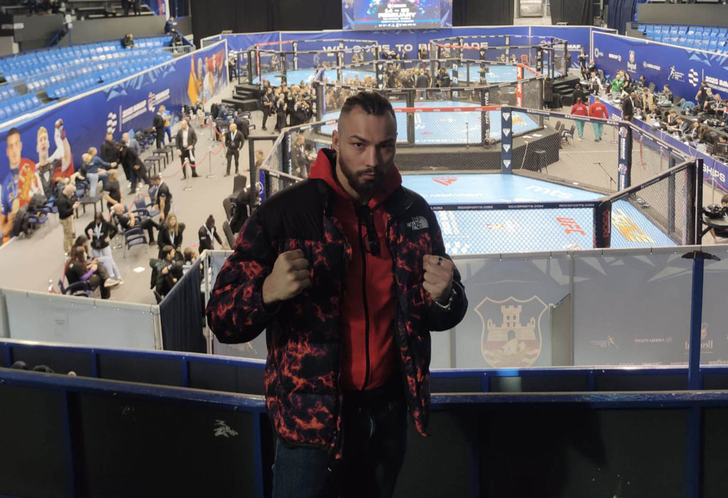 MMA, Roberto Calimeri della ASD Fight Club Lamezia in Serbia per la semifinale del campionato europeo