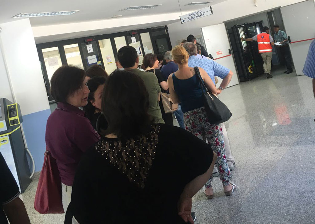 Lamezia, Comitato malati cronici: ancora disservizi in ospedale