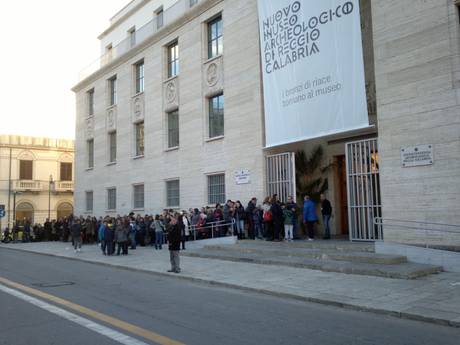 Renzi a Reggio, presidio sindacati vicino al Museo 