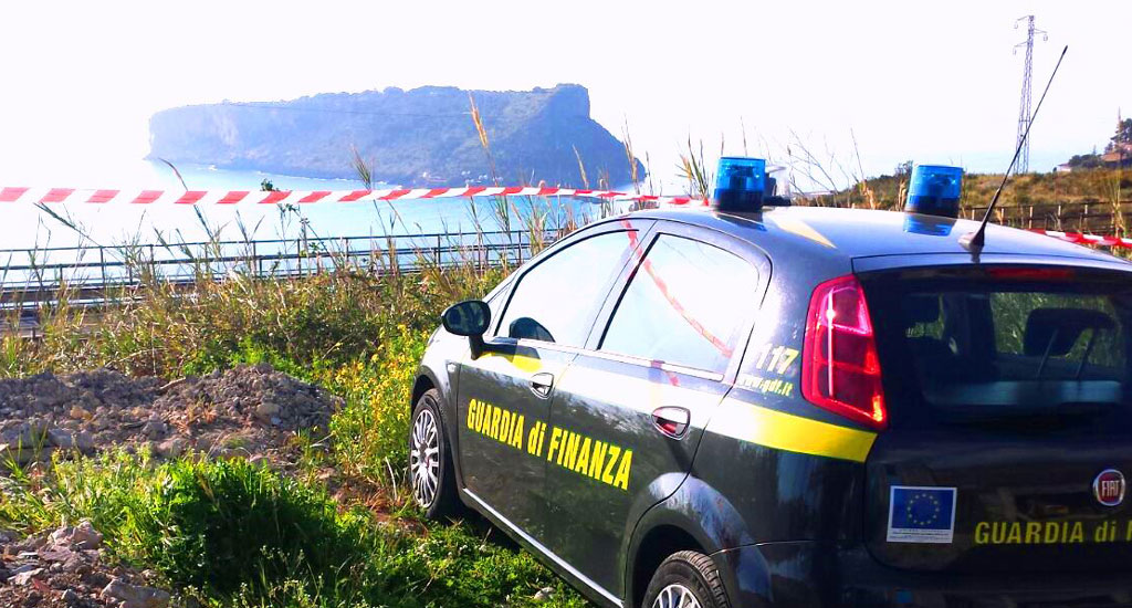 Scoperta discarica abusiva con 58 tonnellate di rifiuti speciali, una denuncia nel cosentino