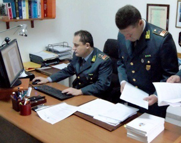 Irregolare utilizzo finanziamenti a sostegno occupazione, 20 denunce a Cosenza