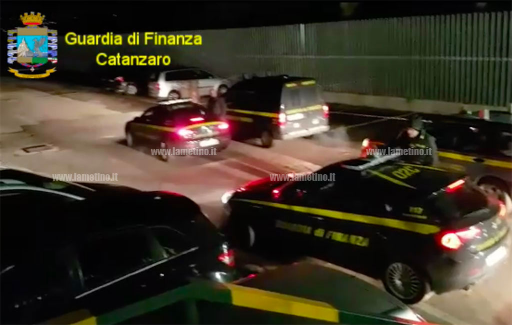 Spaccio di droga a Lamezia e Curinga: eroina nascosta tra pomodori e cipolle, 7 misure cautelari - VIDEO