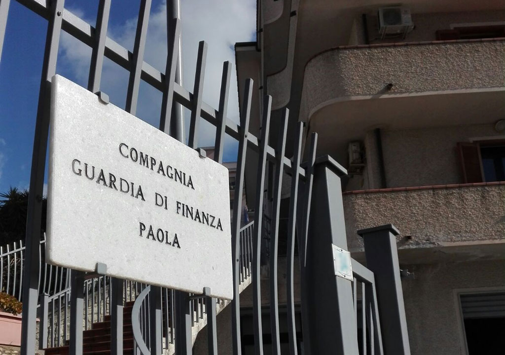 Evasione di imposte, tre denunce e sequestro beni per oltre 1,3 milioni di euro nel cosentino