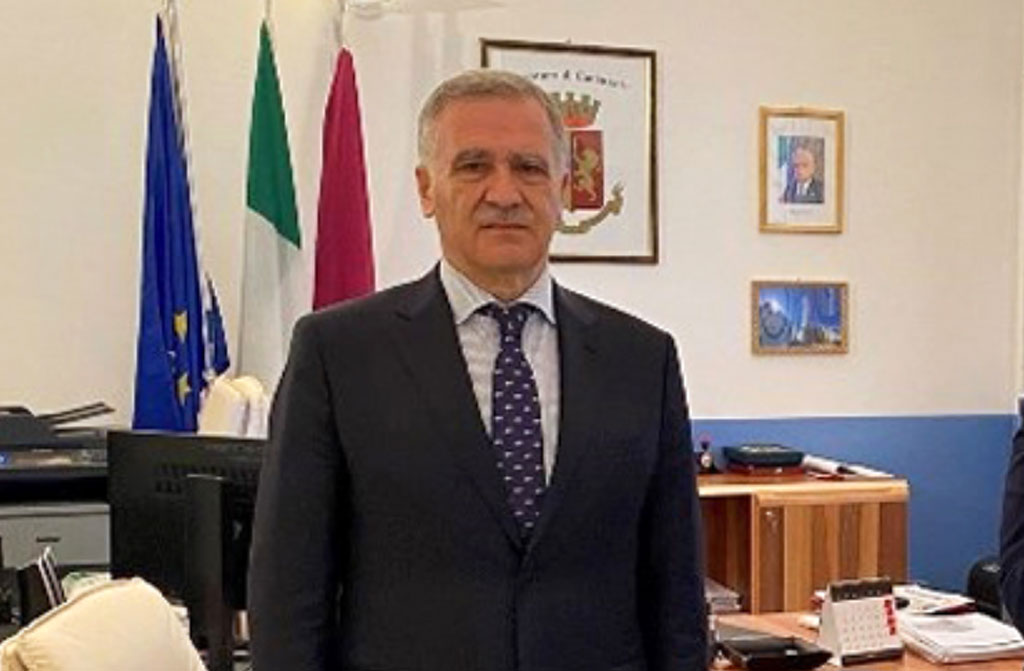 finocchiaro-2025-10-04-alle-18.51.14_4b3c8.jpg