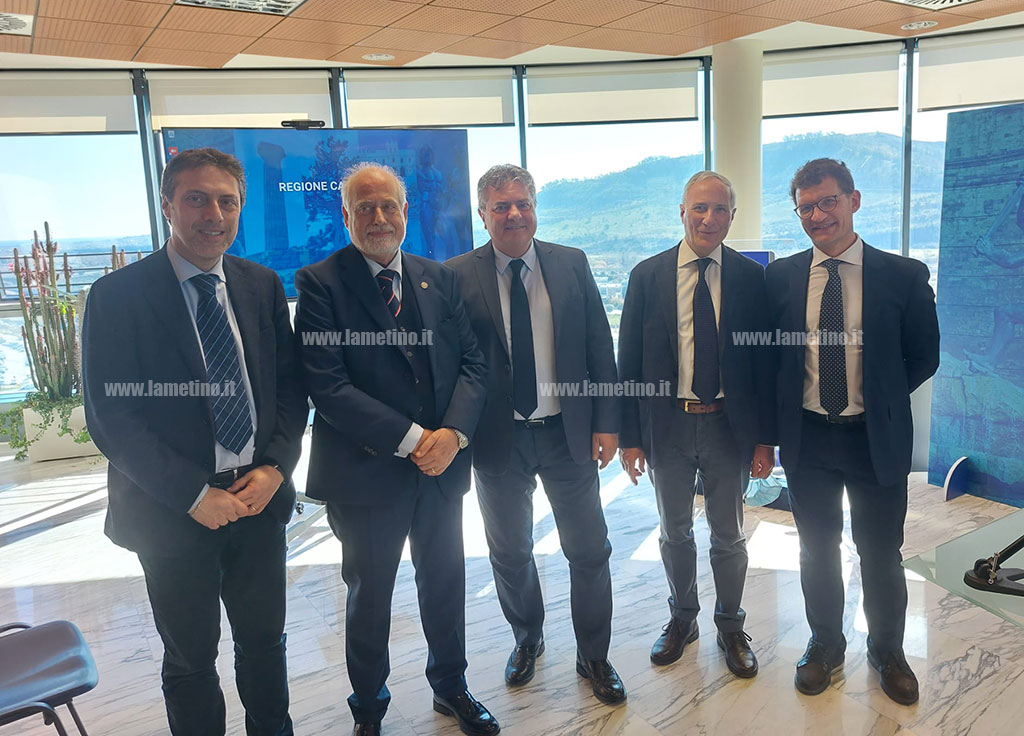 Prende forma azienda ospedaliera unica "Dulbecco" di Catanzaro: pubblicato protocollo d'intesa sul Burc, La Regina nominato commissario