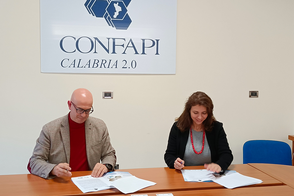 Lotta al racket e all’usura, sottoscritto protocollo d'intesa tra Confapi Calabria e Mani Libere 