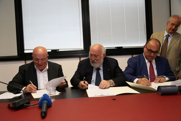 Firmato accordo Regione e Unical per 'Garanzia Giovani'
