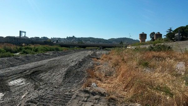 Avviati lavori pulizia e ripristino alla foce della Fiumarella a Catanzaro