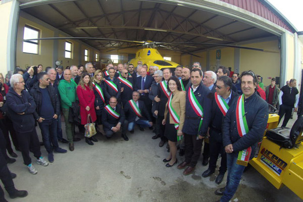 Oliverio a Cirò Marina: "Non permetterò soppressione base Elisoccorso"