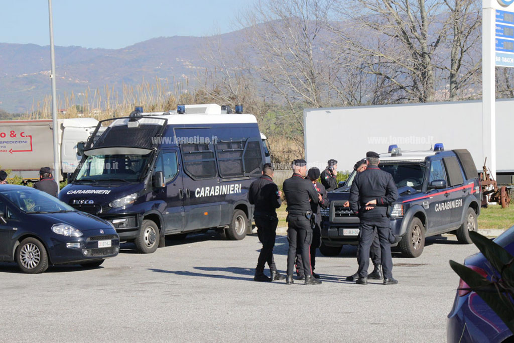 forze-dell-ordine-autotrasportatoridc76e971_97d20.jpg
