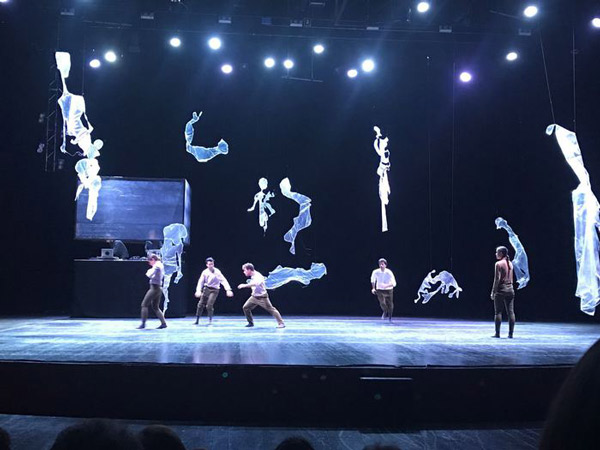 Al teatro Politeama di Catanzaro lo spettacolo "Studio Zero" 