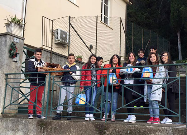 Lamezia: studenti in visita alla Casa di riposo Bosco di S. Antonio