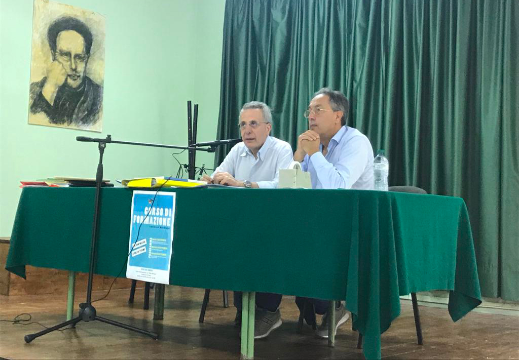 Corso di formazione per docenti con Mario Caligiuri all'Istituto "Don Milani" di Lamezia