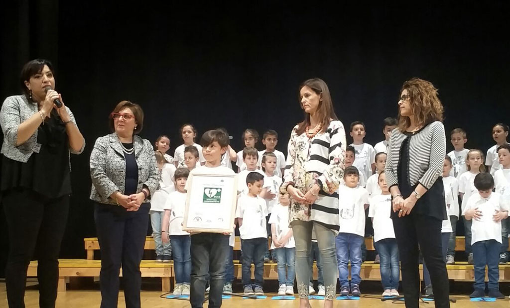 Lamezia, consegnato riconoscimento di "struttura cardioprotetta" all’istituto comprensivo Perri Pitagora