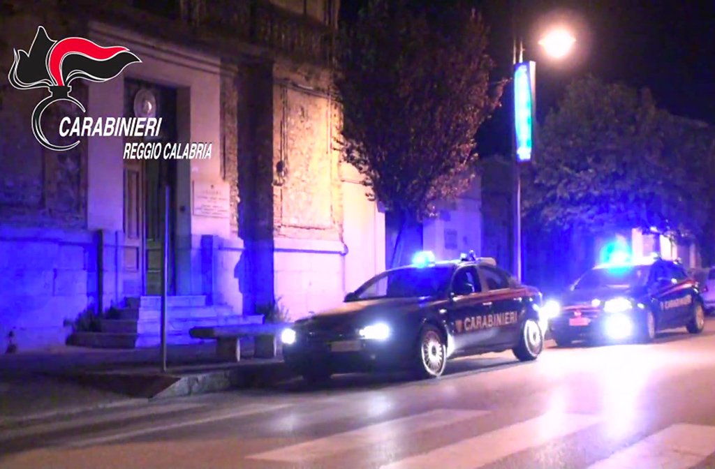 Nascondeva 70mila euro in cantina, denunciata una 75enne nel Reggino per riciclaggio