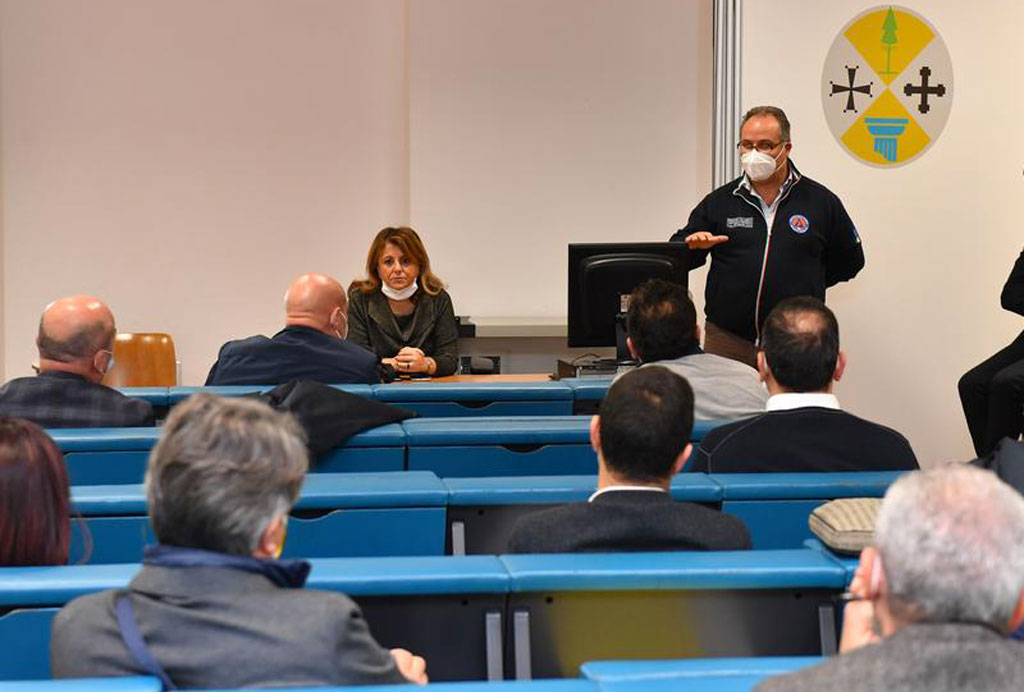 Emergenza alluvioni, tavolo tecnico con l'assessore Catalfamo: "La Regione è accanto ai Comuni"