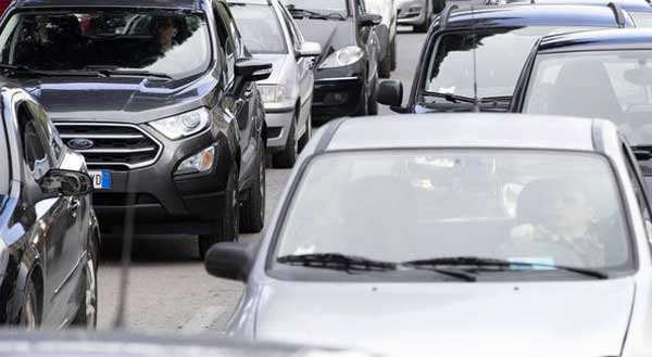 Rc auto: Catanzaro è la città calabrese dove la prima classe costa di meno
