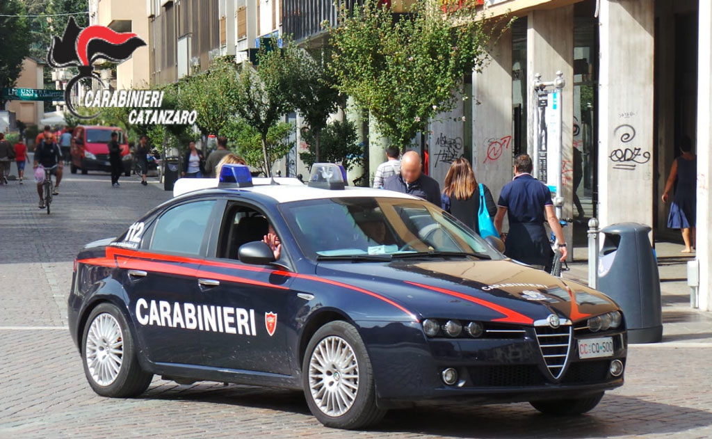 Evade dagli arresti domiciliari, 46enne finisce in carcere a Catanzaro