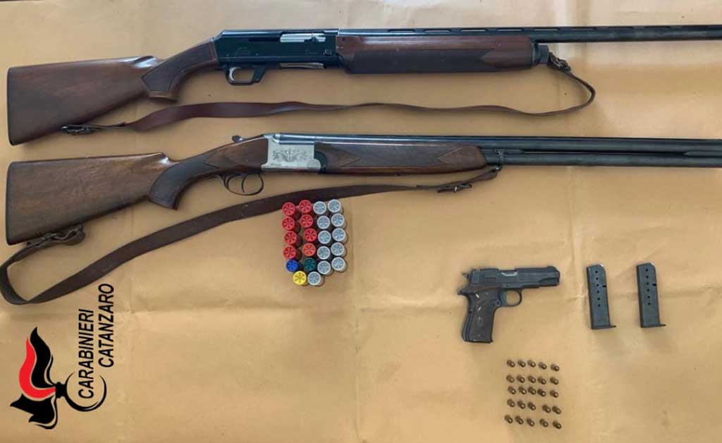 Armi detenute illegalmente, scatta sequestro dei carabinieri per 56enne di Marcellina