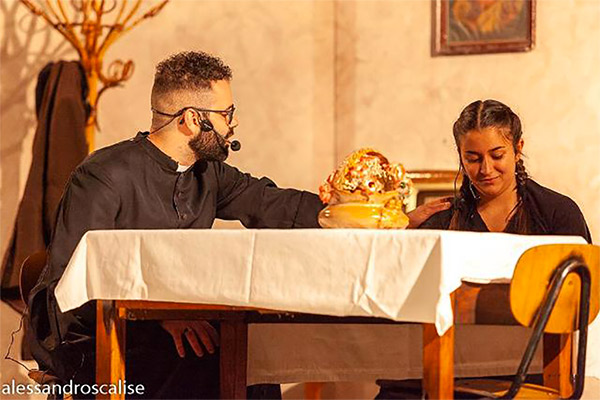 La compagnia teatrale “I Liticanti” in scena il 31 agosto a Conflenti con “Chi ricchezza a vucca”