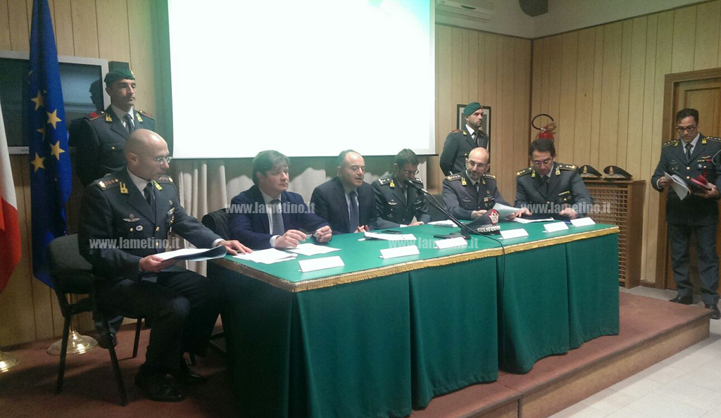 foto-conferenza-1.jpg