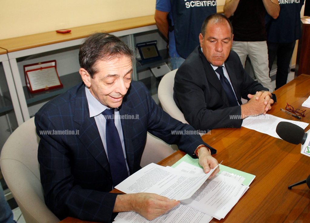 foto-conferenza-polizia-29-luglio.jpg