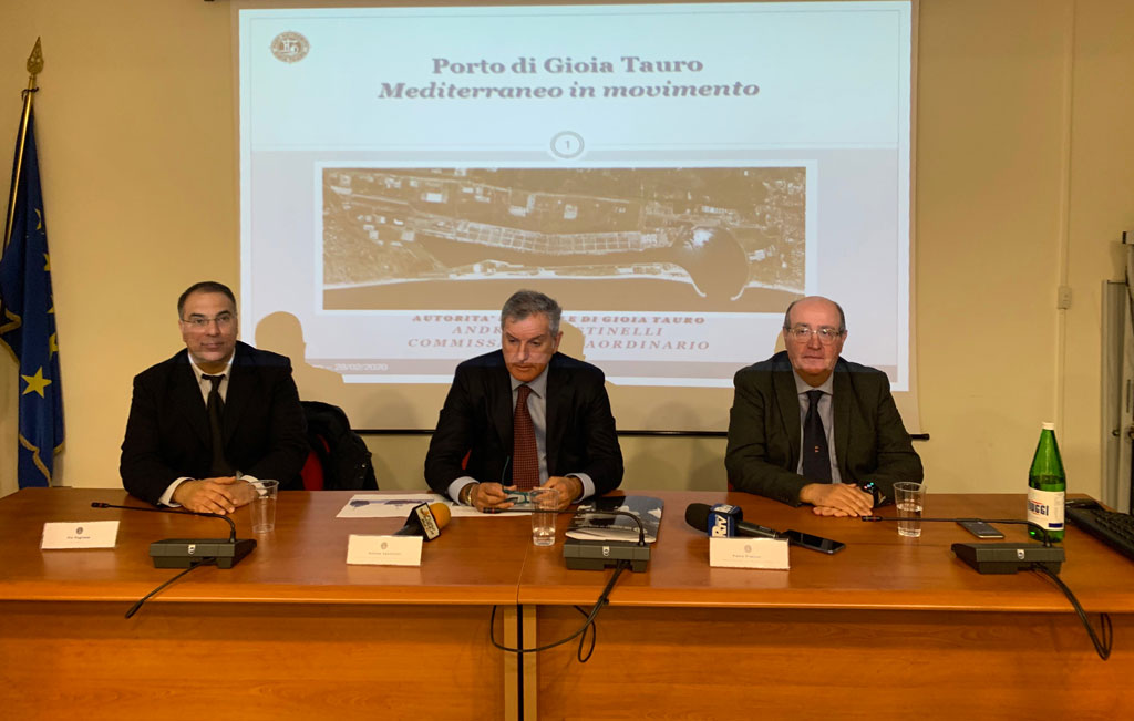 Porto Gioia Tauro, Agostinelli: "Sarà operativo h24 per accogliere navi ultralarge"