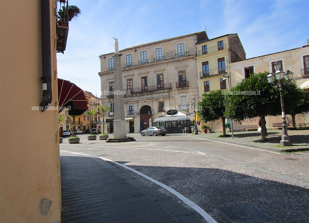Lamezia al tempo del coronavirus, sboccia la primavera tra paure e ansie