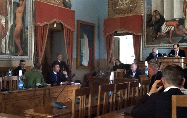 Lamezia: Manca numero legale, Consiglio comunale rimandato a martedì
