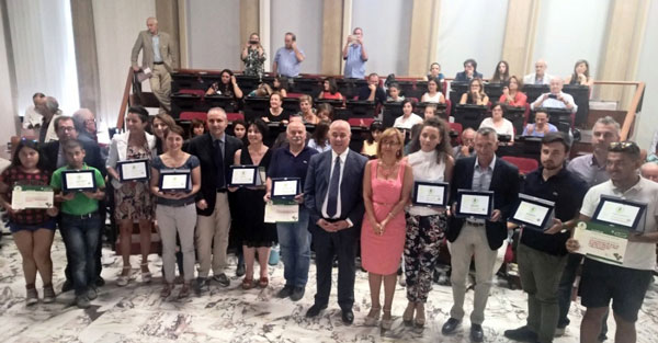 “L’Oro dei Bruzi”, premiati da Camera Commercio Cosenza nove migliori oli della provincia