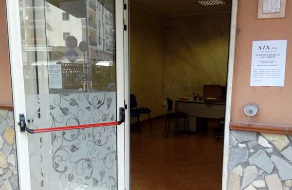 foto-front-office.jpg