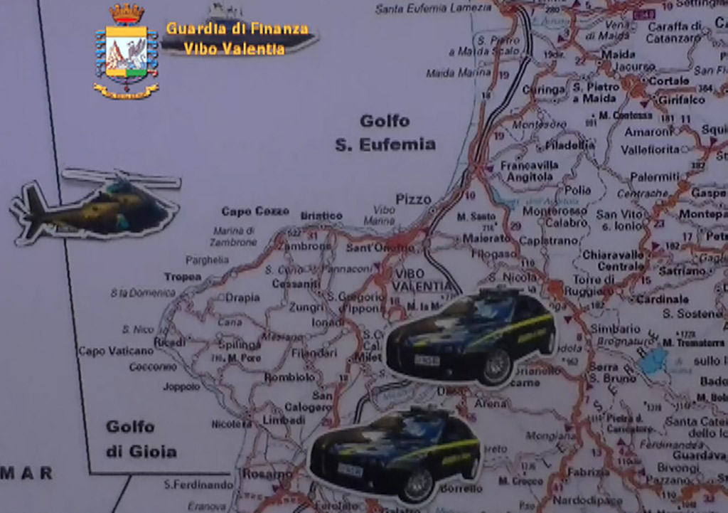 Guardia di finanza scopre sette lavoratori in nero e sequestra auto con targa straniera nel vibonese