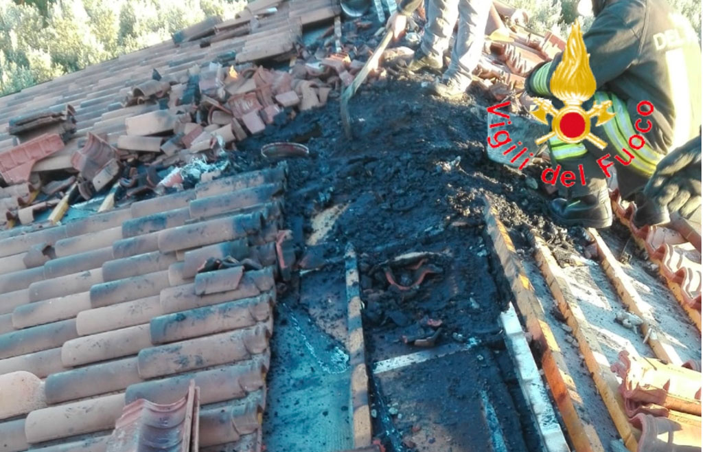 foto-incendio-vvf-20191.jpg