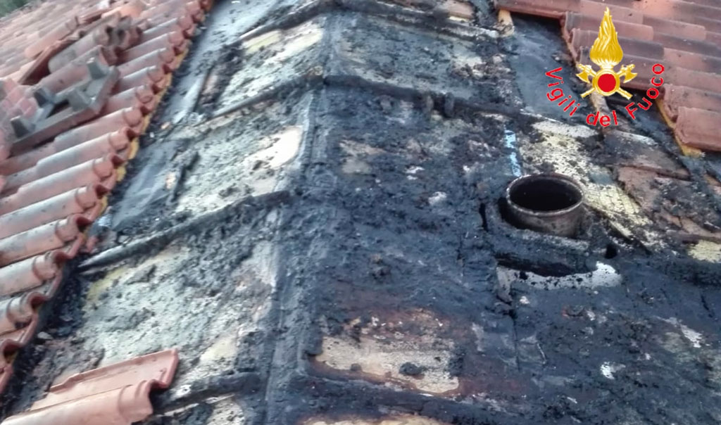 foto-incendio-vvf-201951.jpg