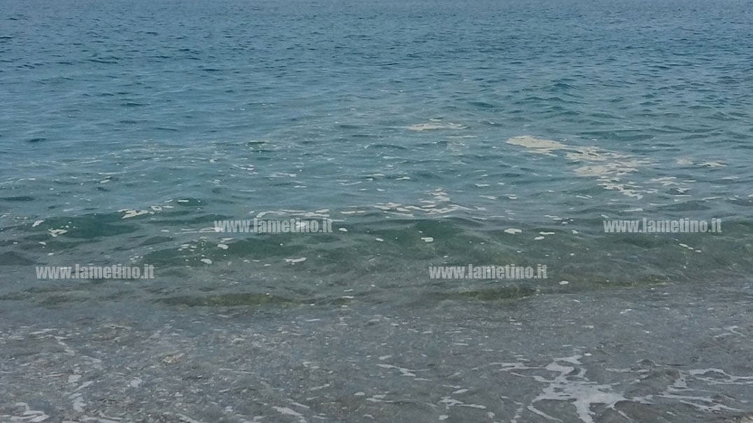 Agenzia europea ambiente: in Calabria qualità acque mare scarsa in 20 siti