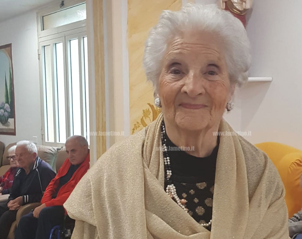 foto-maria-100-anni-1212181.jpg