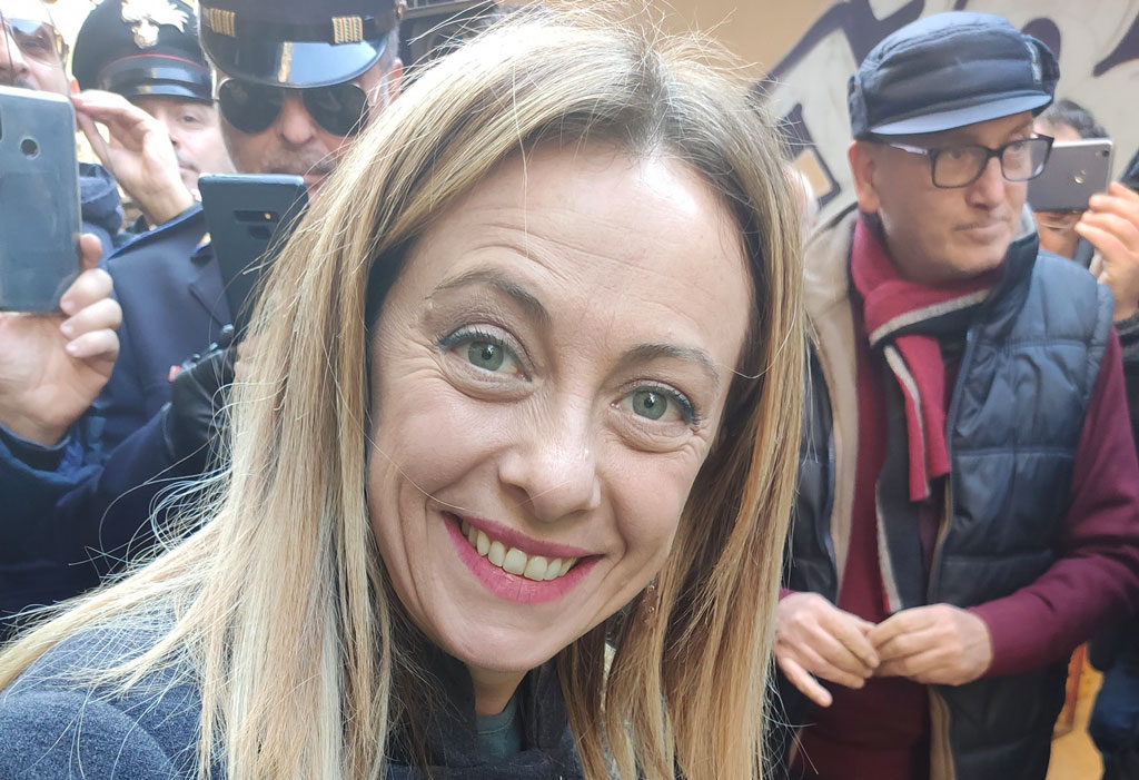 Regionali, Meloni a Crotone: "La prima sfida è quella delle infrastrutture"