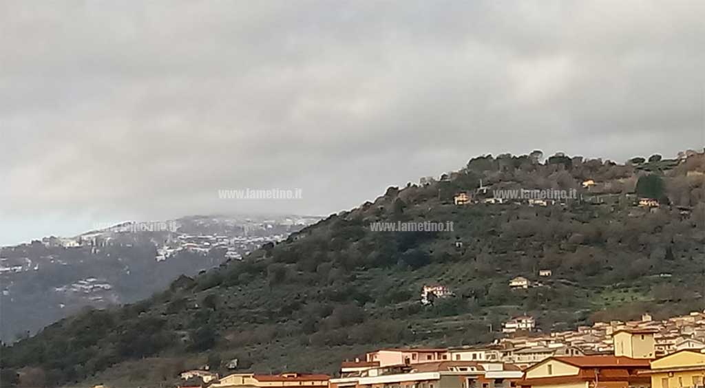 foto-panorama-lamez-neve.jpg