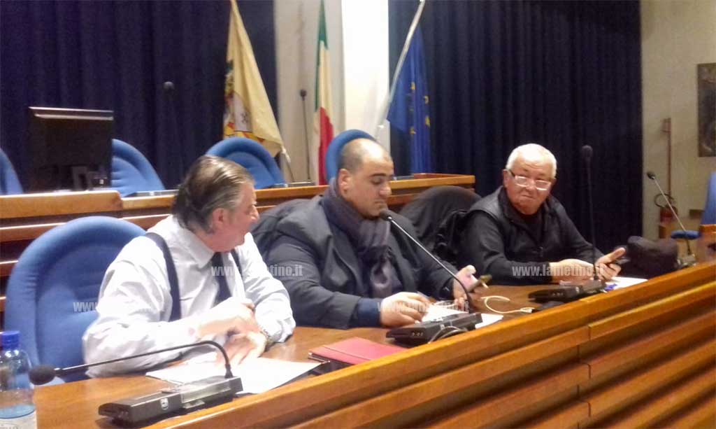 Convenzione Pd, un "pareggio" che spacca il partito provinciale: quattro delegati a testa per Zingaretti e Martina