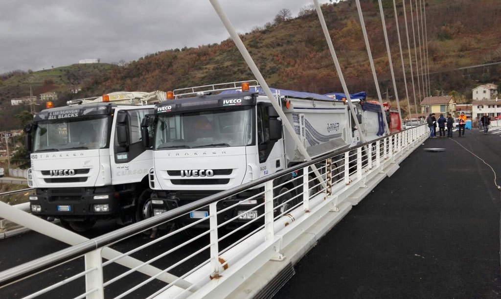 Eseguita la prova di carico di collaudo del Ponte di Calatrava a Cosenza