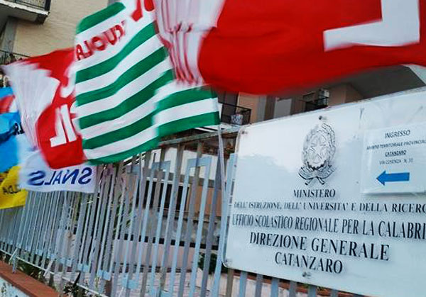 Calabria: continuano proteste contro riforma della scuola