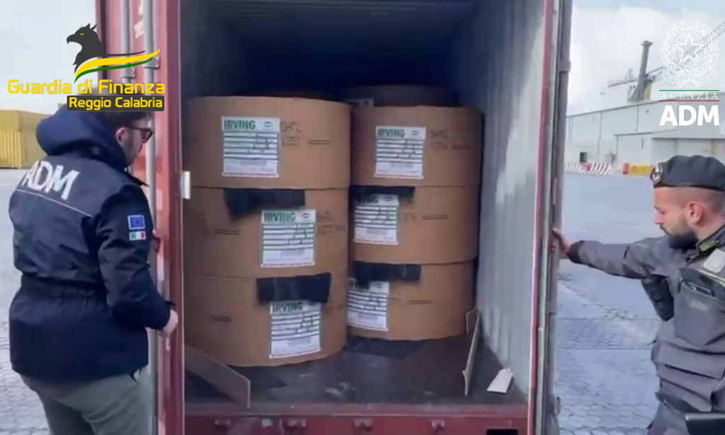 Sequestrati 110 chili di cocaina nel porto di Gioia Tauro 