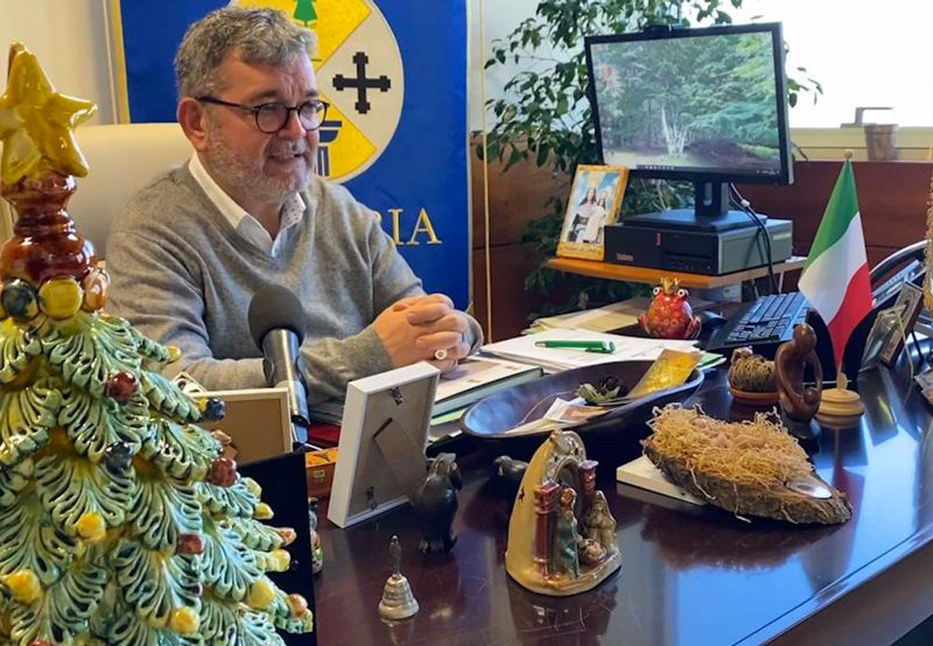 Natale 2020, gli auguri del presidente Spirlì ai calabresi: "Festeggiamo in maniera più ristretta ma più potente"