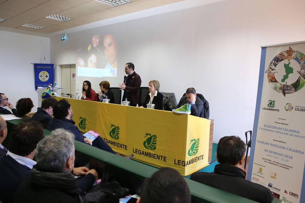 foto-tavolo-2.jpg