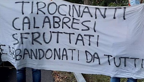Tirocinanti calabresi: “Non esiste piano che garantisca una minima prospettiva di lavoro”