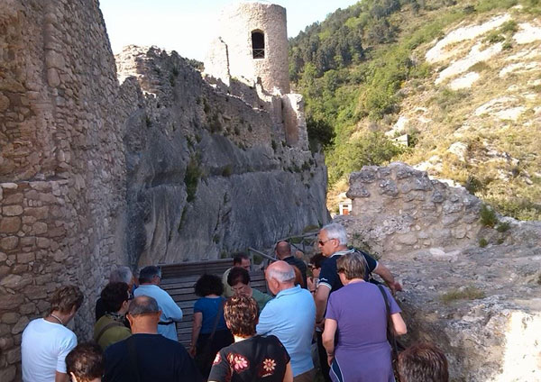 Il 25 aprile seconda edizione del trekking urbano a Cleto