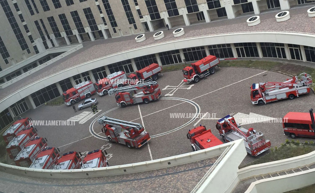 foto-vigili-del-fuoco2ok.jpg