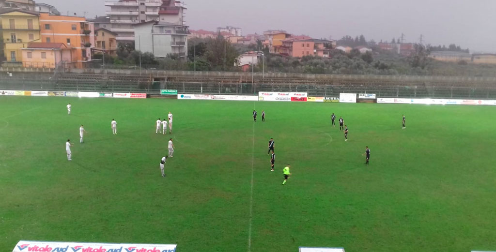 Il Belvedere espugna il D'Ippolito ed acuisce la crisi della Vigor Lamezia Calcio