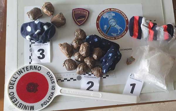 Furto di materiale ferroso, due arresti a Catanzaro